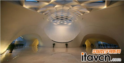 北戴河鸽子窝公园的“海上奇幻夜”与《八里河奇幻夜》全程行浸式夜游秀演