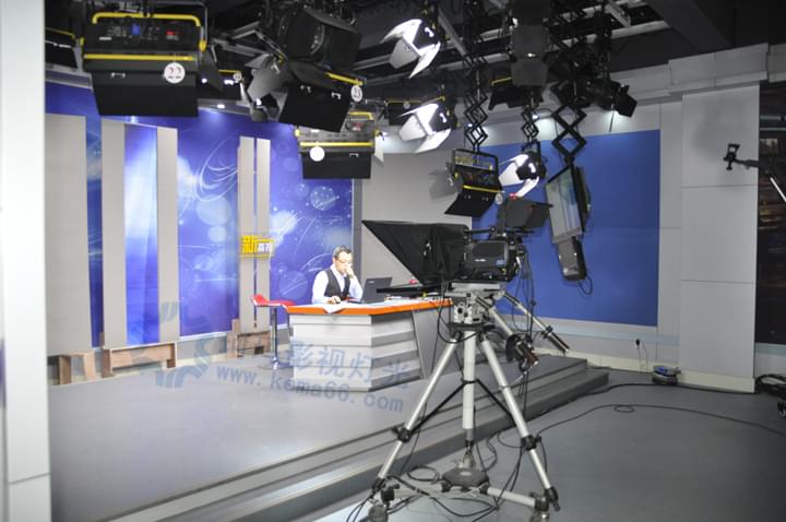 科技感十足的春晚“文化年夜饭”