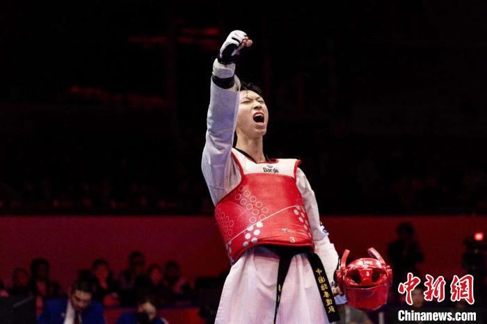 梁育帅无锡大满贯68公斤决赛2-1夺冠，凭1233.25分