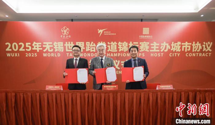 梁育帅无锡大满贯68公斤决赛2-1夺冠，凭1233.25分