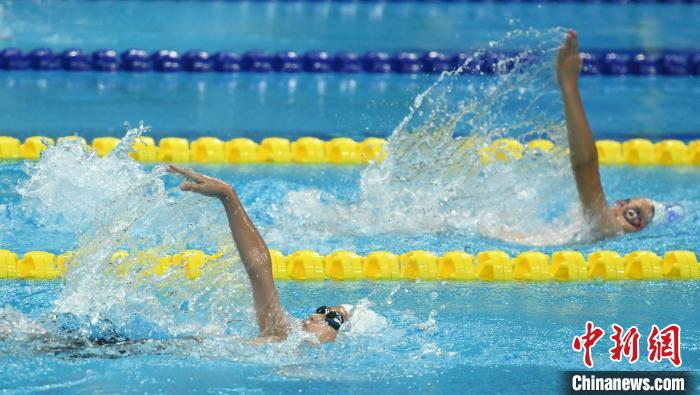 两岸青少年游泳精英赛杭州开赛 两岸选手共赴竞