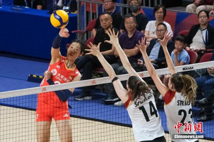 香港站世联赛全胜收官，零封劲敌波兰队的中国